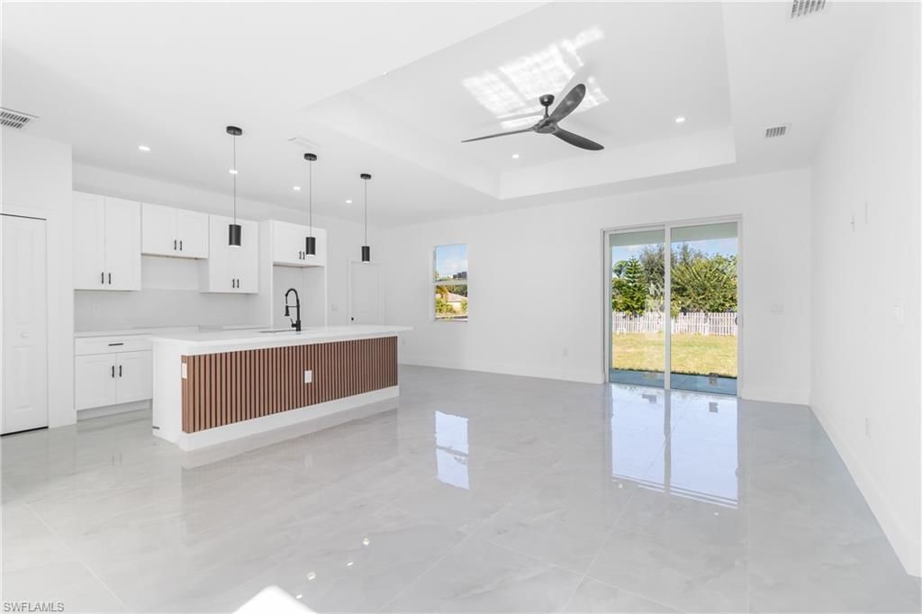 1109 Cumming St E, Lehigh Acres, FL 33974 Photo