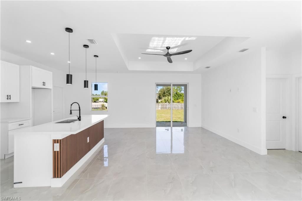 1109 Cumming St E, Lehigh Acres, FL 33974 Photo