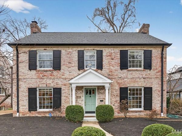 7632 Walinca Terrace, Clayton, MO 63105