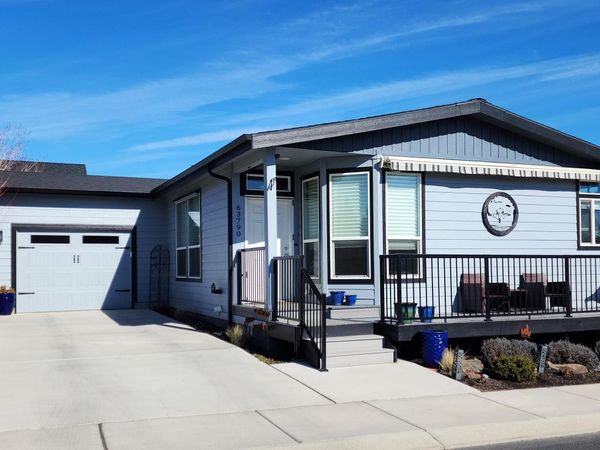 63790 Ranch Village Drive, Unit # 14, Bend, OR 97701