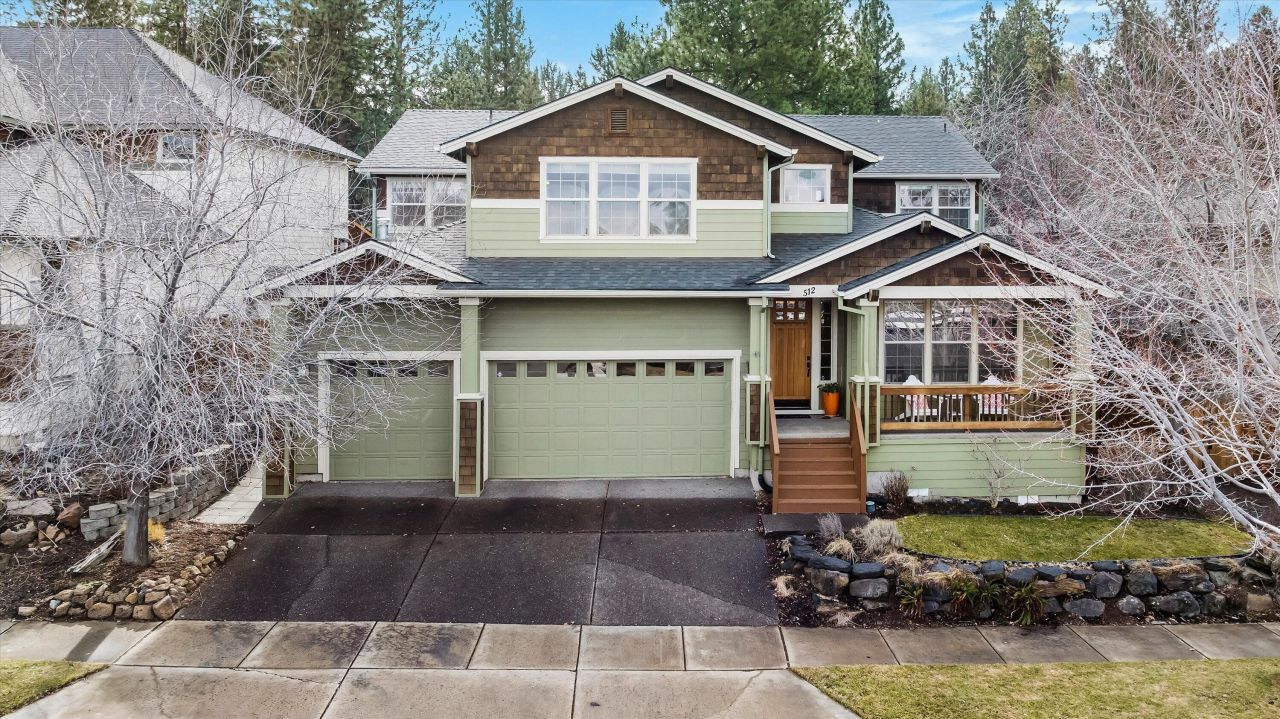 512 NW Flagline Drive, Bend, OR 97703 Main Photo