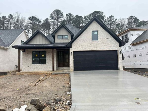 Little Rock, AR 72223