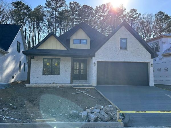 Little Rock, AR 72223