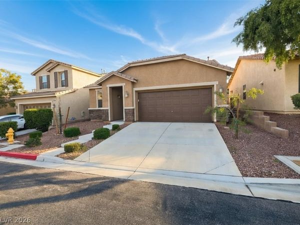 10729 Pearl River Avenue, Las Vegas, NV 89166