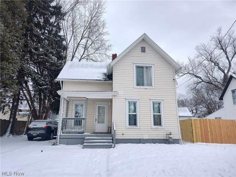 681 Madison Street, Conneaut, OH 44030 Photo 1