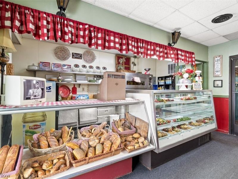 816 Harrison Avenue SW, Canton, OH 44706 Photo 4