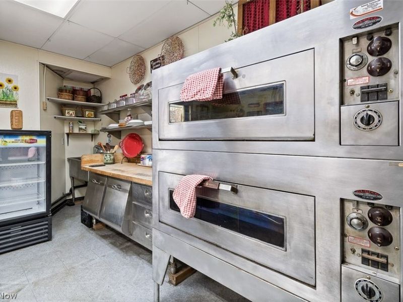 816 Harrison Avenue SW, Canton, OH 44706 Photo 6