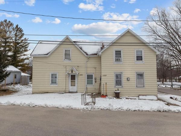 N3670 ELM STREET, Hortonville, WI 54944
