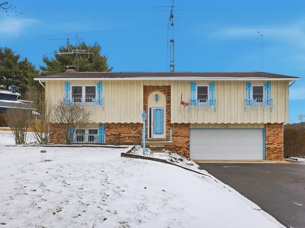 86 North Court, Thornville, OH 43076