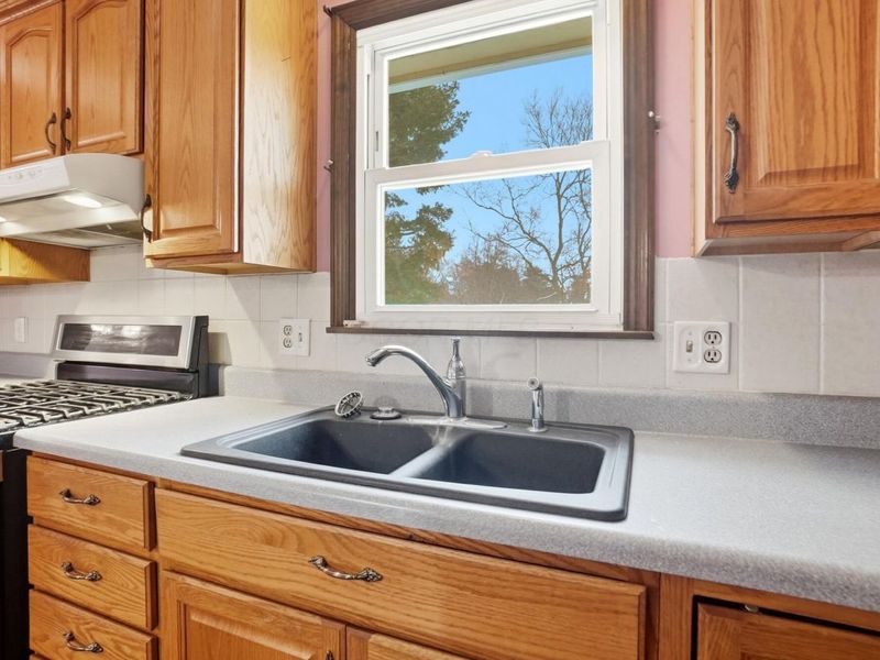 86 North Court, Thornville, OH 43076 Photo 16