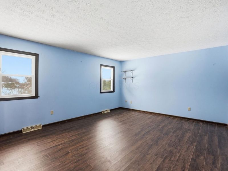 86 North Court, Thornville, OH 43076 Photo 18