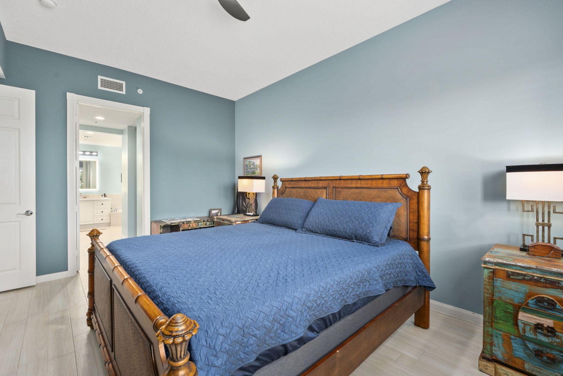 25 Harbour Isle Drive W, Unit 101, Fort Pierce, FL 34949 Photo