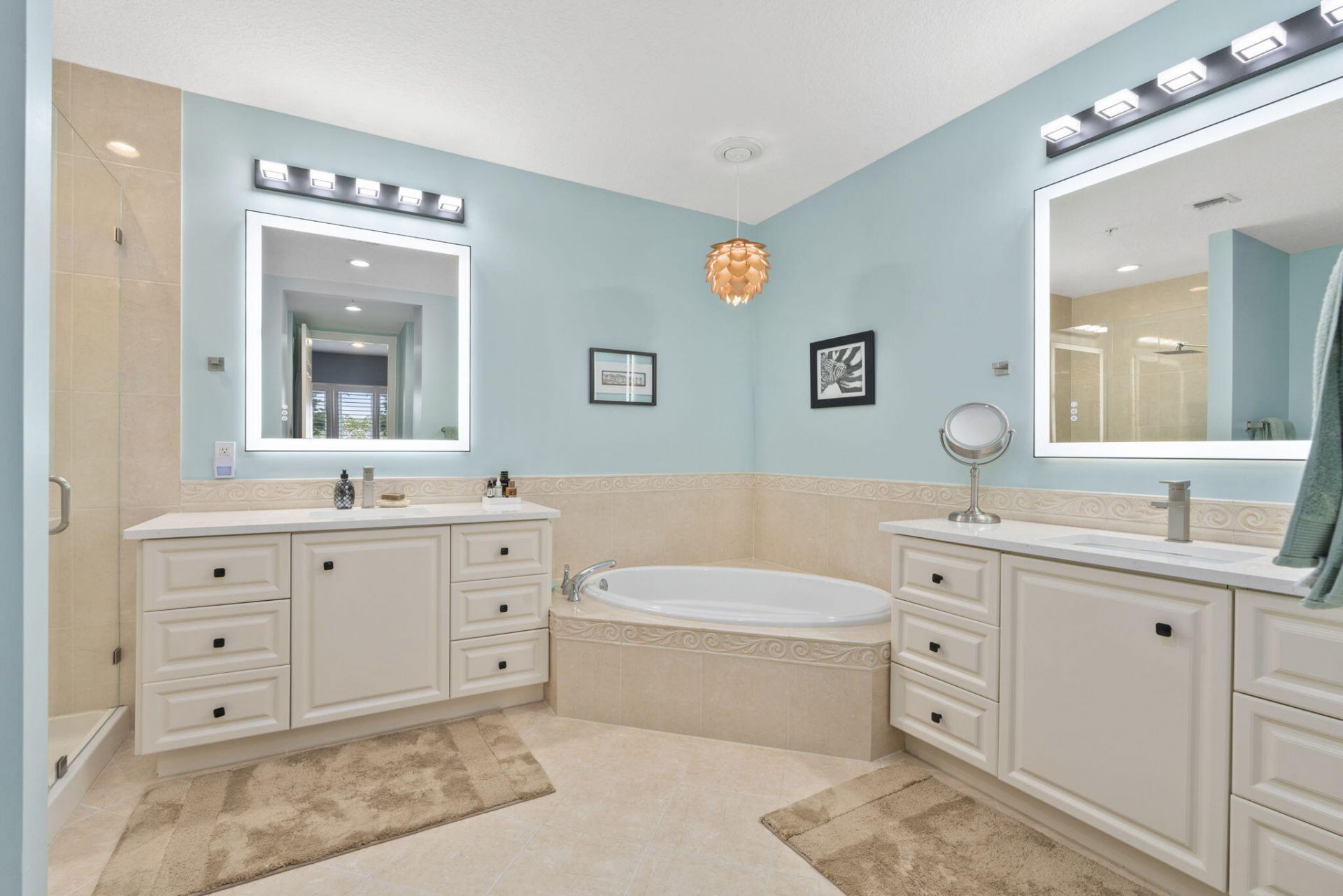 25 Harbour Isle Drive W, Unit 101, Fort Pierce, FL 34949 Photo