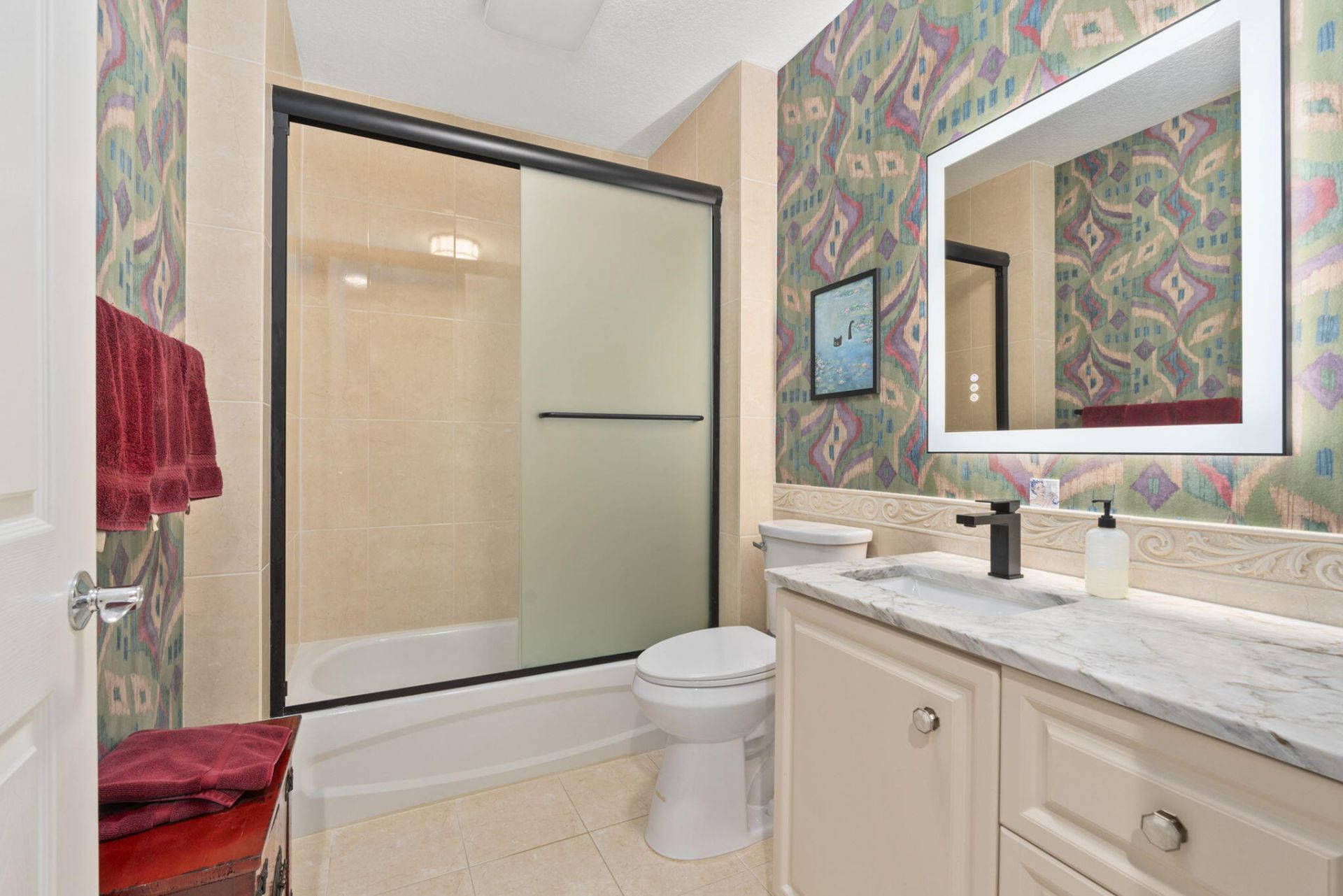 25 Harbour Isle Drive W, Unit 101, Fort Pierce, FL 34949 Photo