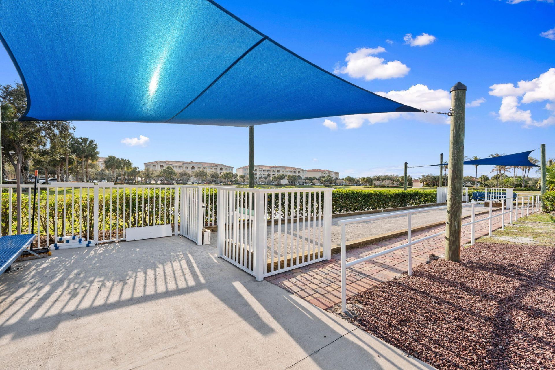 25 Harbour Isle Drive W, Unit 101, Fort Pierce, FL 34949 Photo