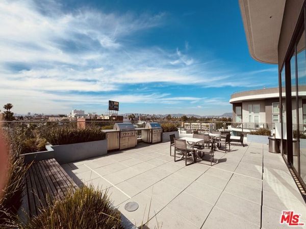 3980 Wilshire Boulevard, Unit 304, Los Angeles, CA 90010