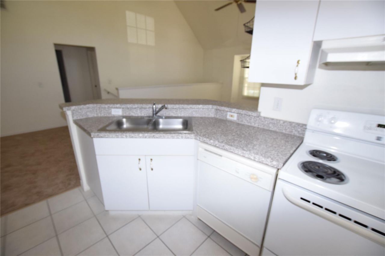 6324 Raleigh Street, Unit 714, Orlando, FL 32835 Photo