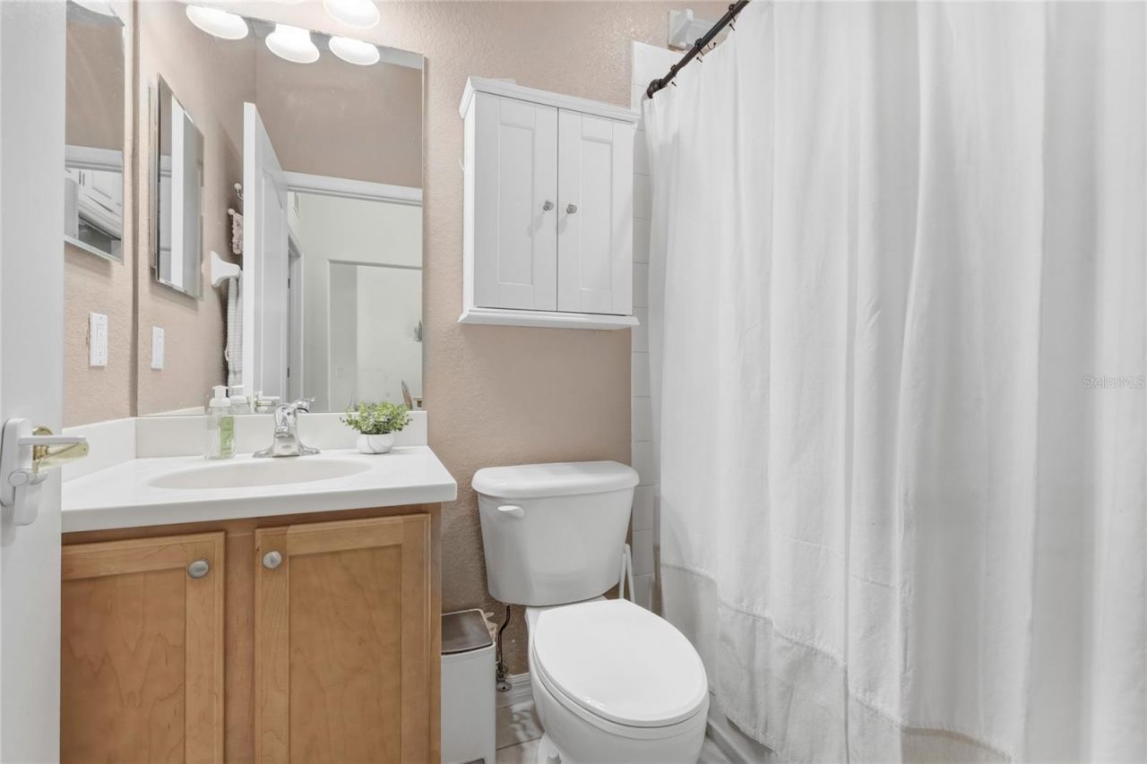 811 Fairwaycove Lane, Unit 204, Bradenton, FL 34212 Photo