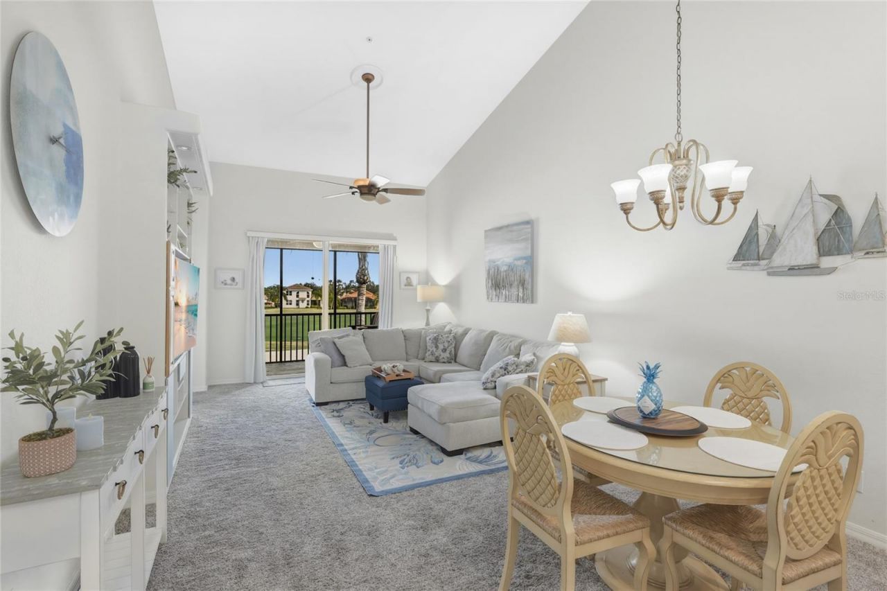 811 Fairwaycove Lane, Unit 204, Bradenton, FL 34212 Photo