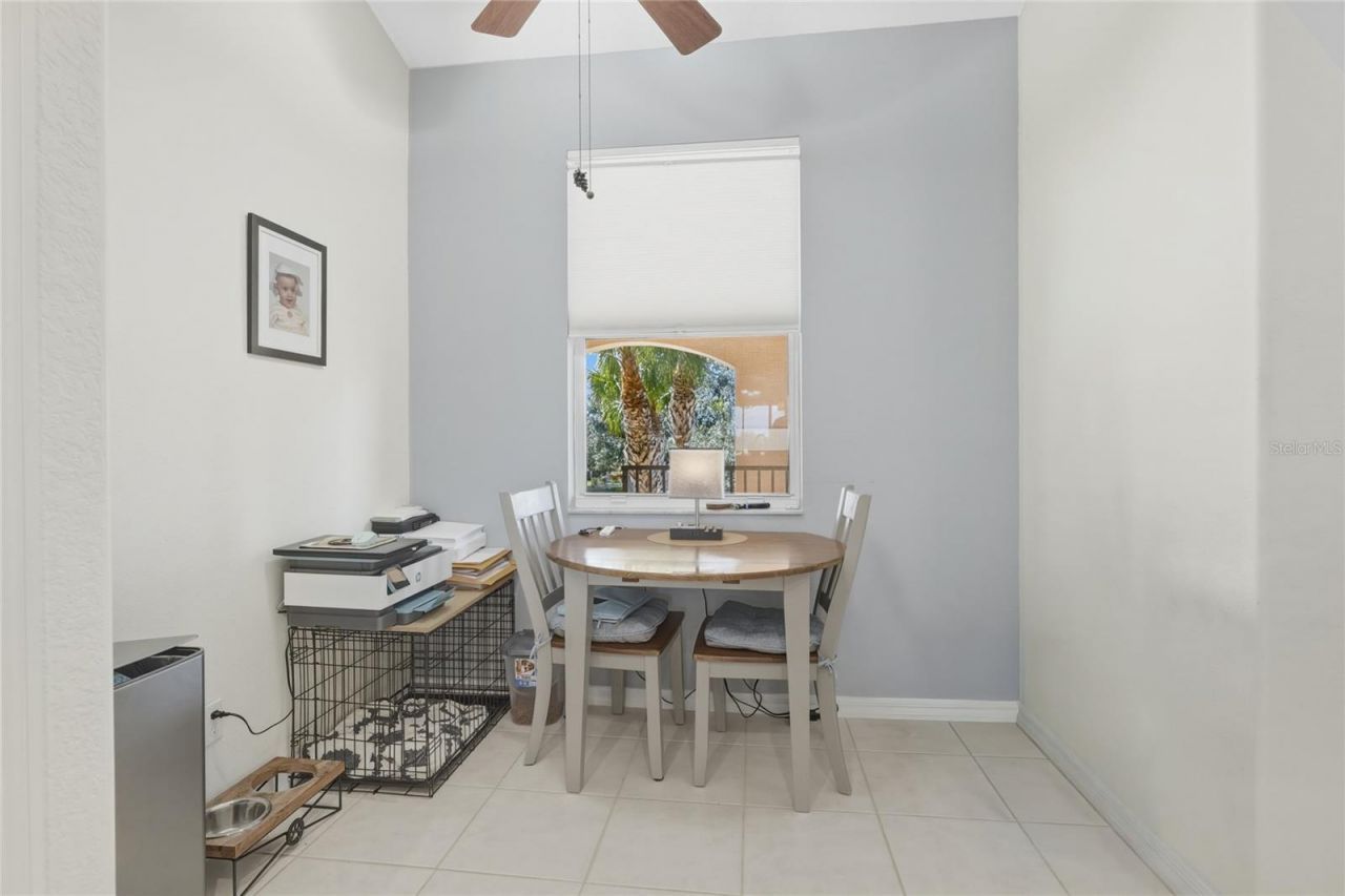 811 Fairwaycove Lane, Unit 204, Bradenton, FL 34212 Photo