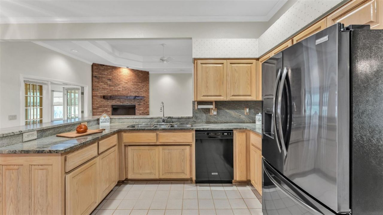 122 W Juliana Way, Auburndale, FL 33823 Photo