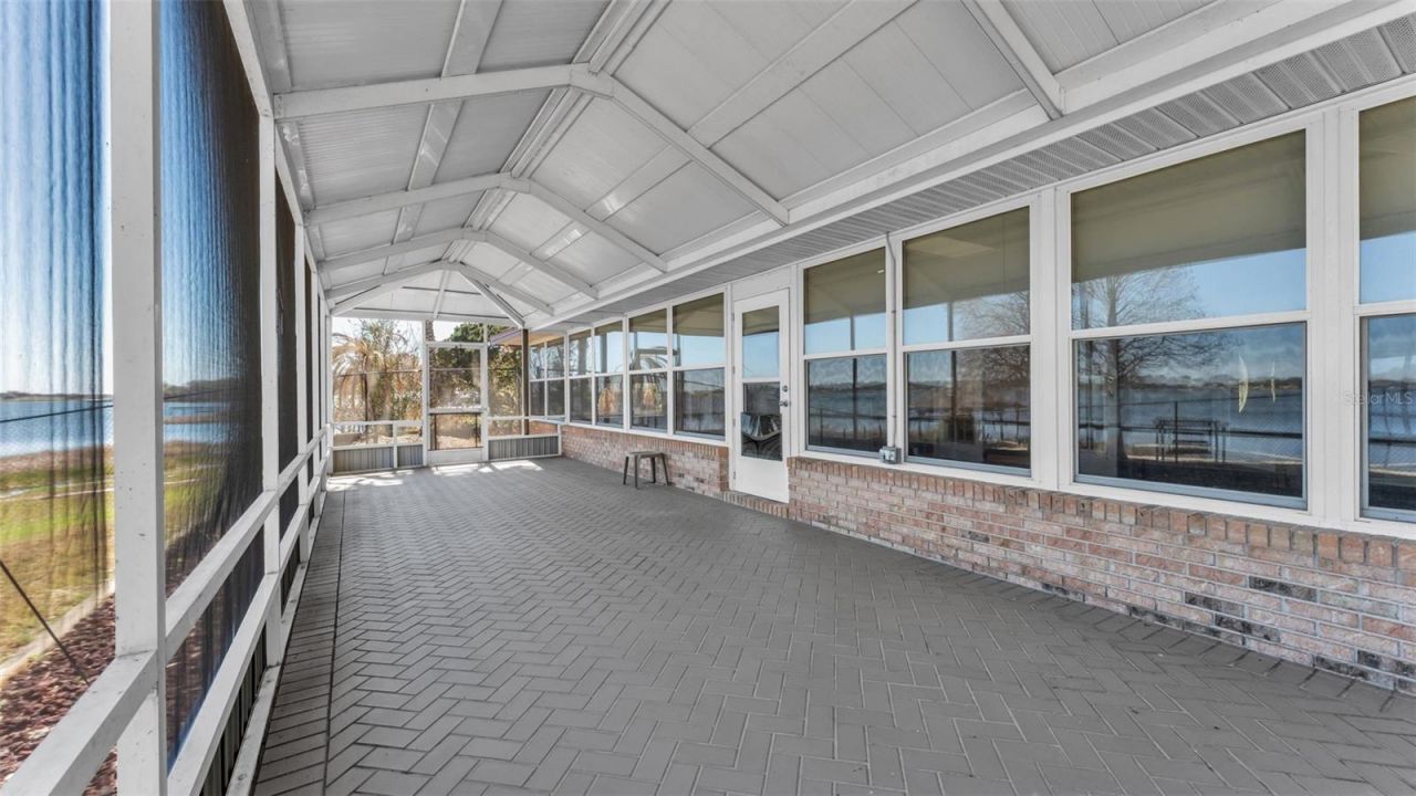 122 W Juliana Way, Auburndale, FL 33823 Photo