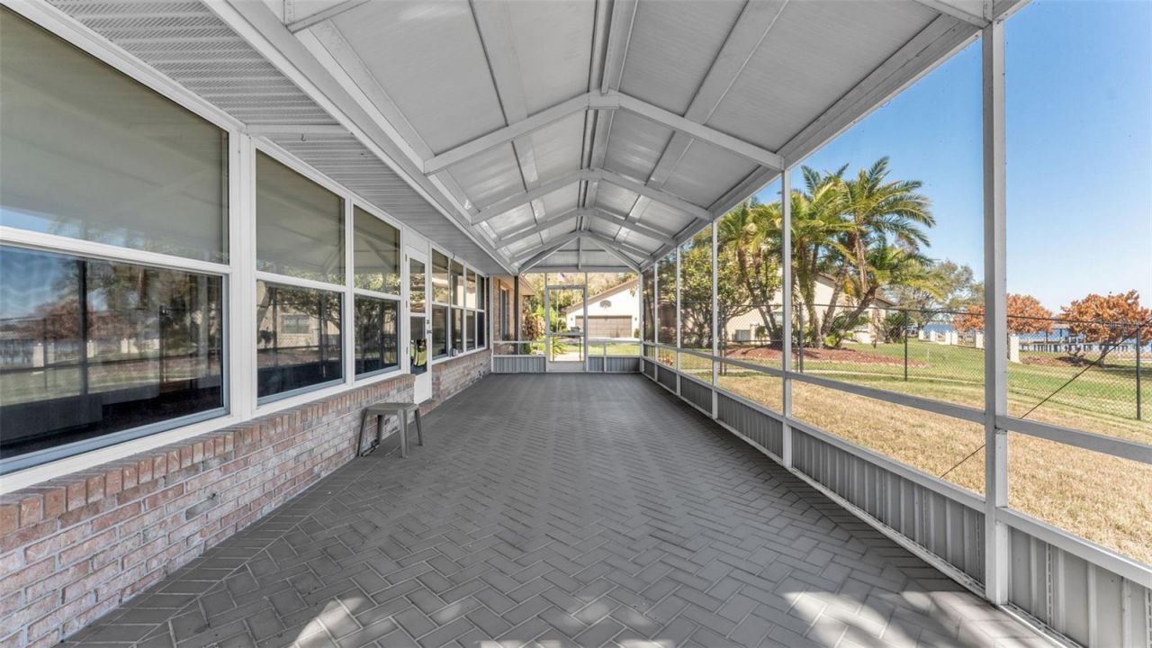 122 W Juliana Way, Auburndale, FL 33823 Photo