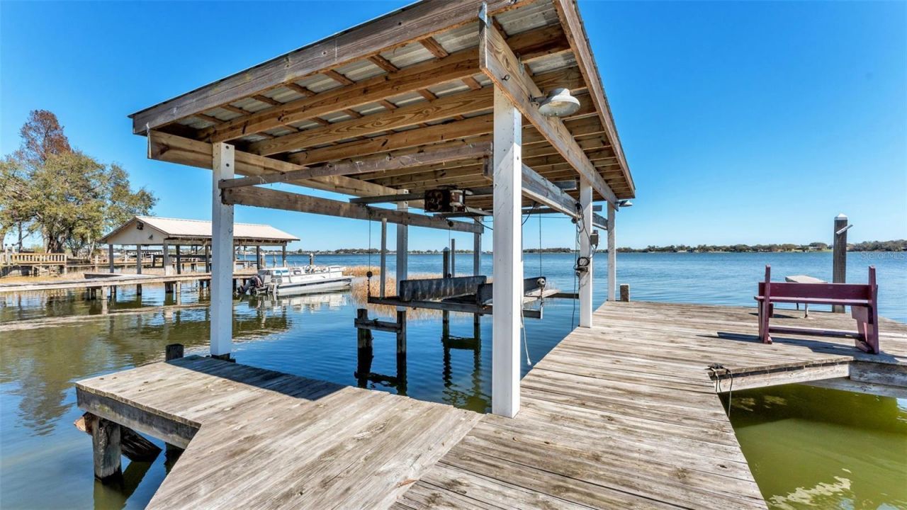 122 W Juliana Way, Auburndale, FL 33823 Photo