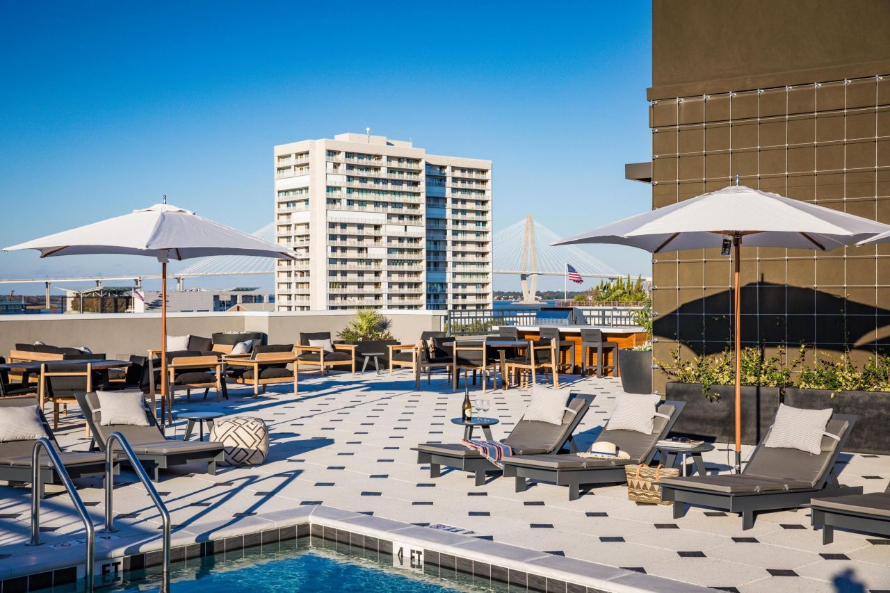 5 Gadsdenboro Street Photo 12