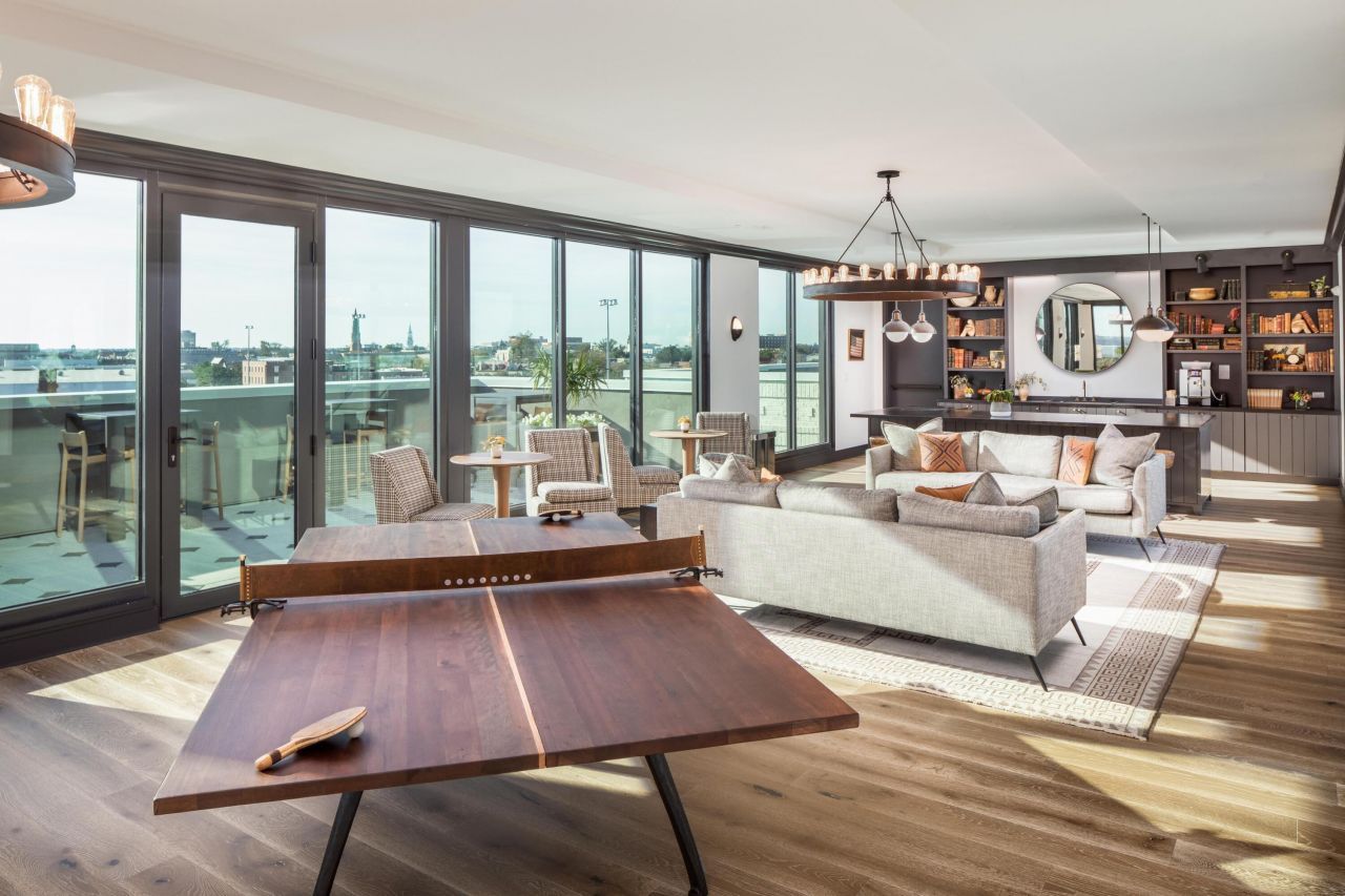 5 Gadsdenboro Street Photo 13