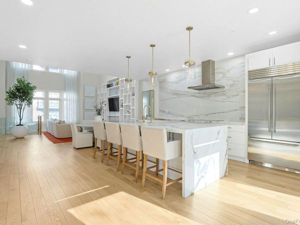 56 1st Street , Unit L4, Pelham, NY 10803