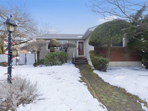 3 Archer Street , Freeport, NY 11520