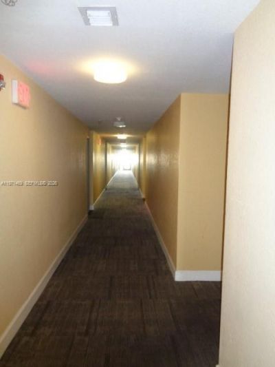 36 NW 6 Ave, Unit 608, Miami, FL 33128 Photo