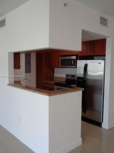 36 NW 6 Ave, Unit 608, Miami, FL 33128 Photo