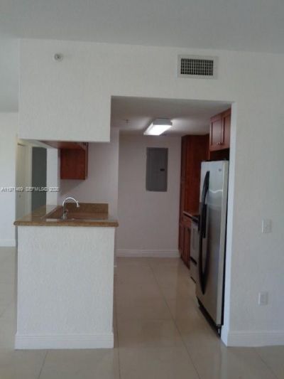 36 NW 6 Ave, Unit 608, Miami, FL 33128 Photo