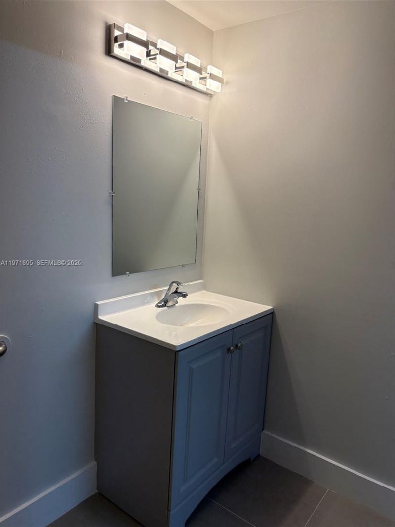 16300 SW 137th Ave , Unit 109, Kendall, FL 33177 Photo