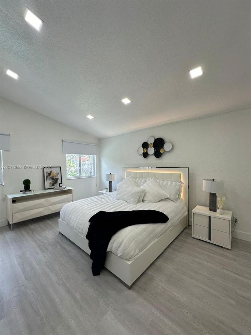 1607 SW 157th Ave, Pembroke Pines, FL 33027 Photo