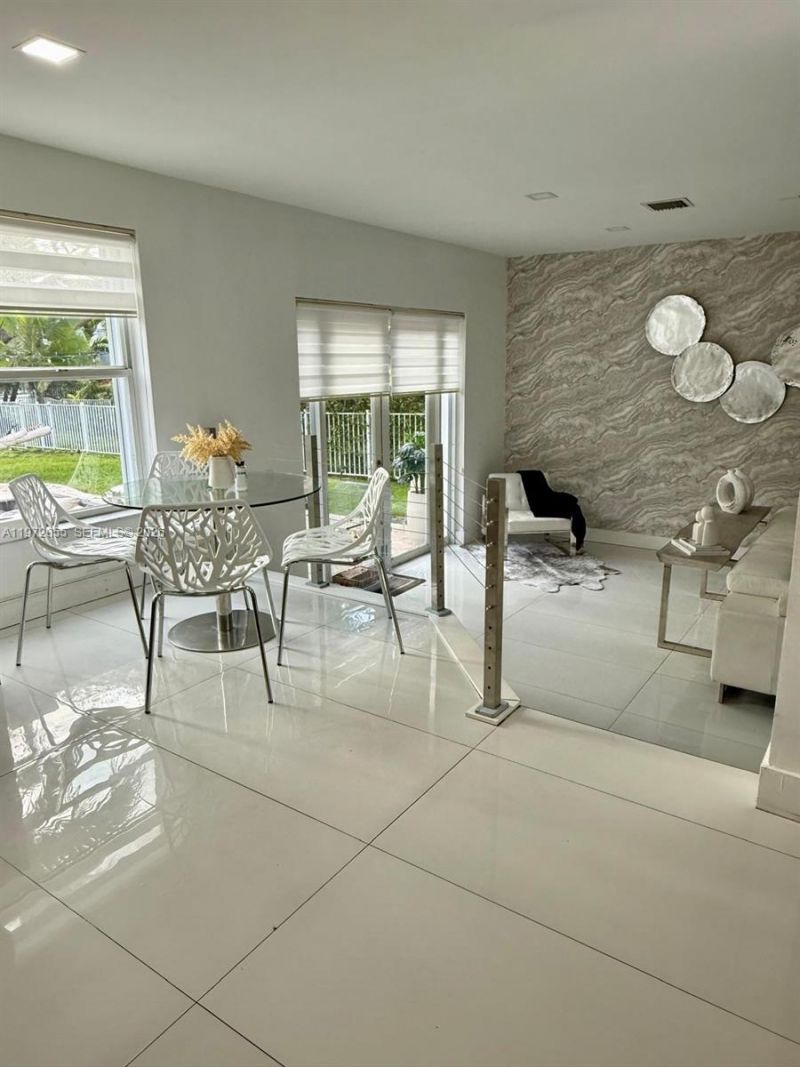 1607 SW 157th Ave, Pembroke Pines, FL 33027 Photo