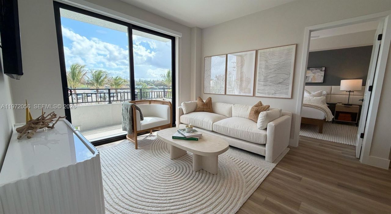 1556 NW 110th Ave, Unit Cosmos B, Miami, FL 33024 Photo