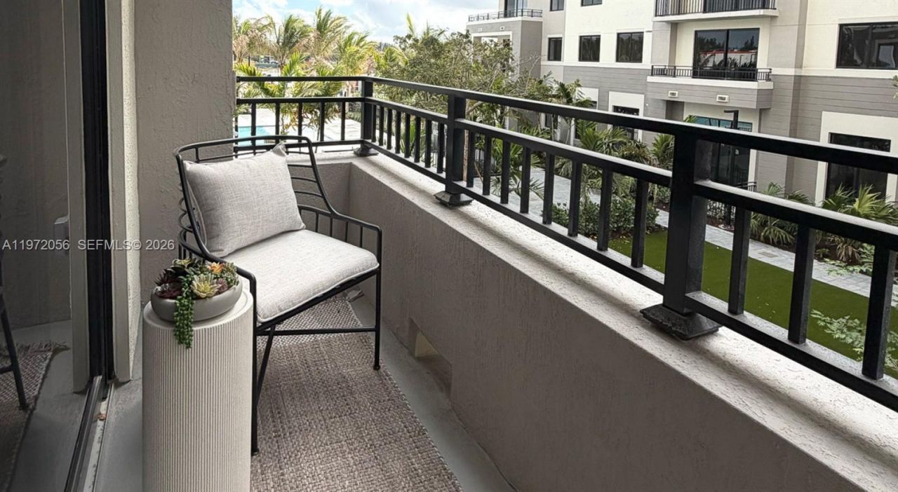 1556 NW 110th Ave, Unit Cosmos B, Miami, FL 33024 Photo
