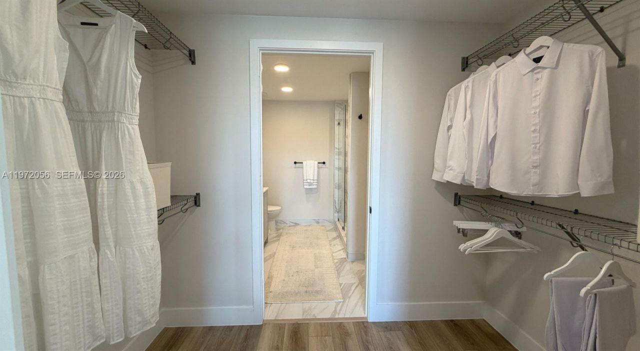 1556 NW 110th Ave, Unit Cosmos B, Miami, FL 33024 Photo