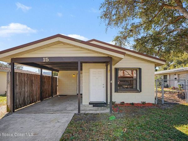 15 E Avenue A , Melbourne, FL 32901