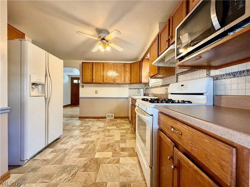 103 S Belle Vista Avenue, Youngstown, OH 44509 Photo 5