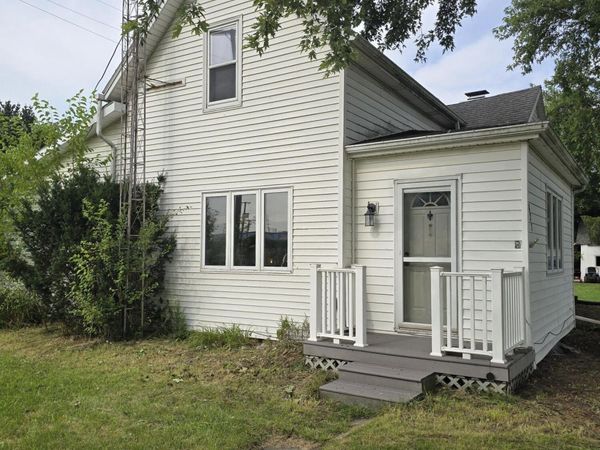 827 S Washington St Street, Delphos, OH 45833