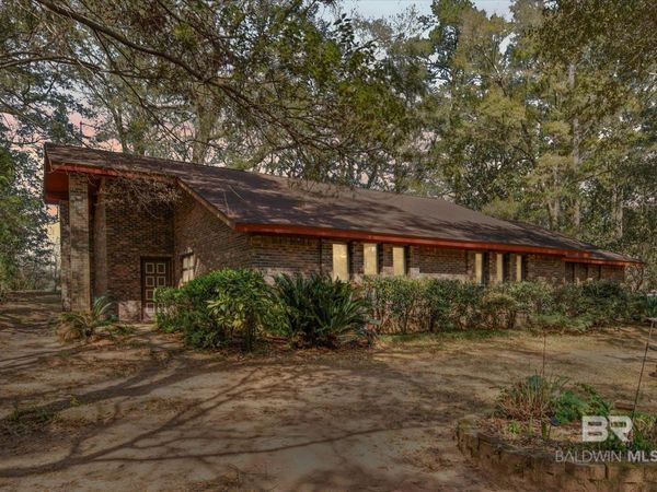 12580 King Arthur Drive, Grand Bay, AL 36541