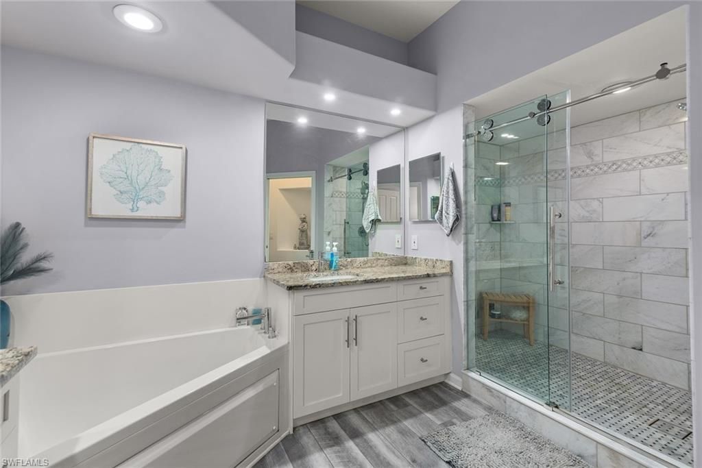 8575 Via Lungomare Cir, Unit 203, Estero, FL 33928 Photo