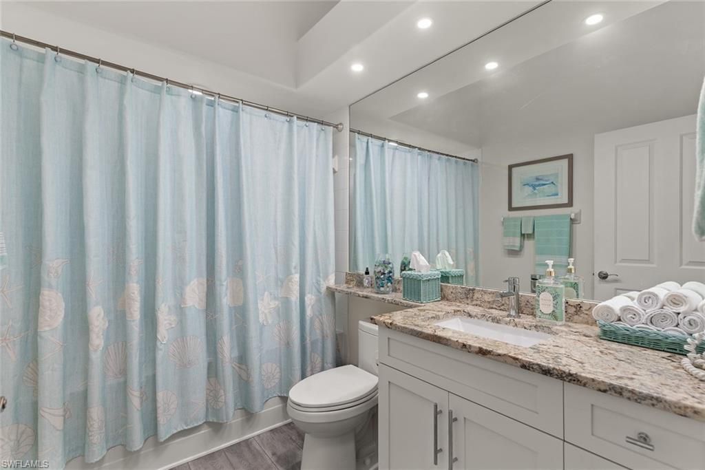 8575 Via Lungomare Cir, Unit 203, Estero, FL 33928 Photo