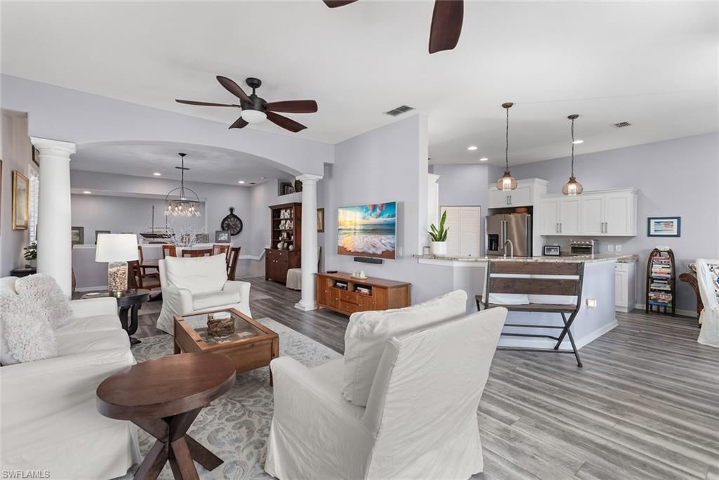 8575 Via Lungomare Cir, Unit 203, Estero, FL 33928 Photo