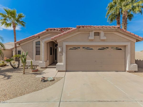 11544 W BOBCAT Court, Surprise, AZ 85378