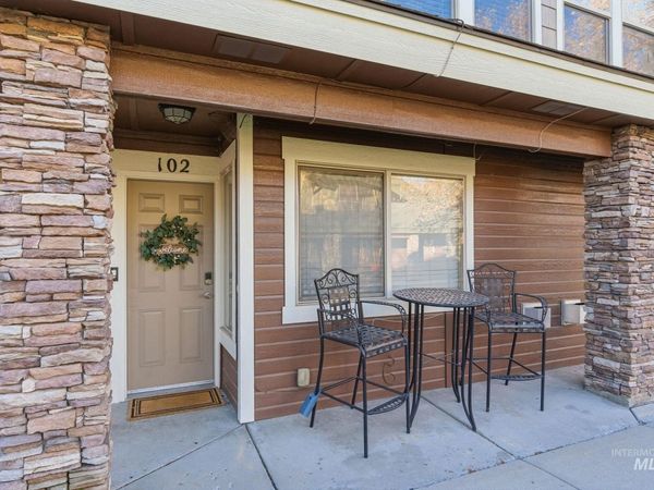 9993 W Rosecroft Dr #102, Boise, ID 83704